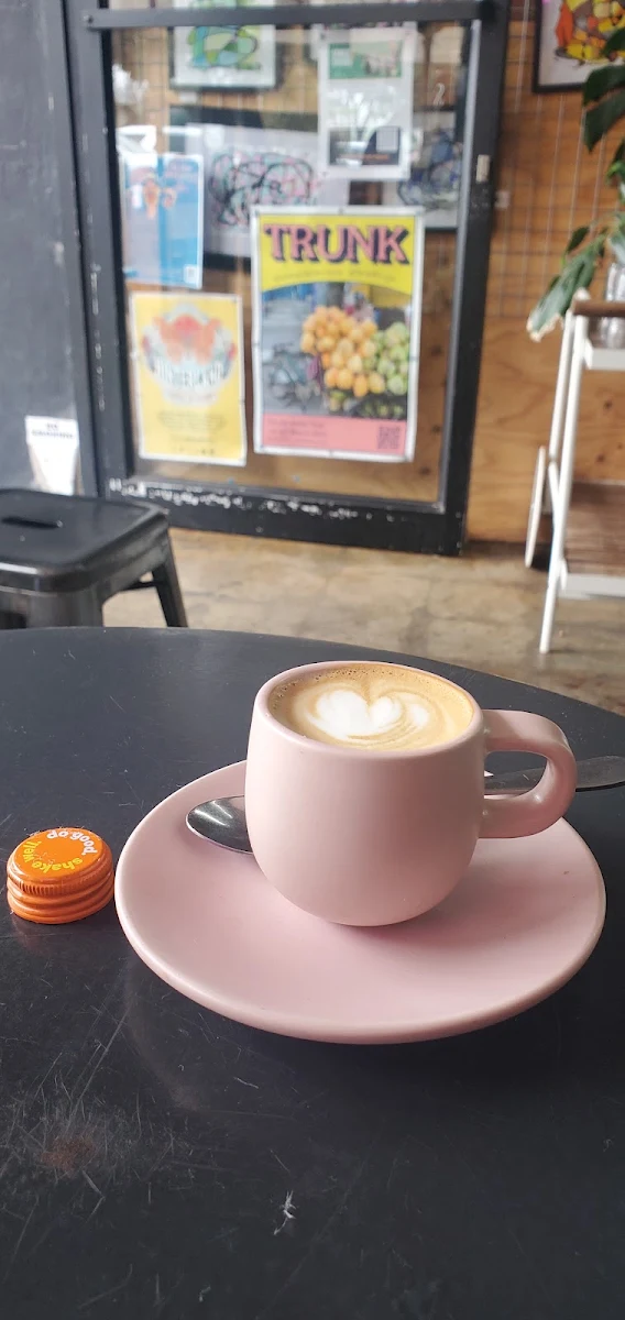 Cappuccino, Zarb & Ru