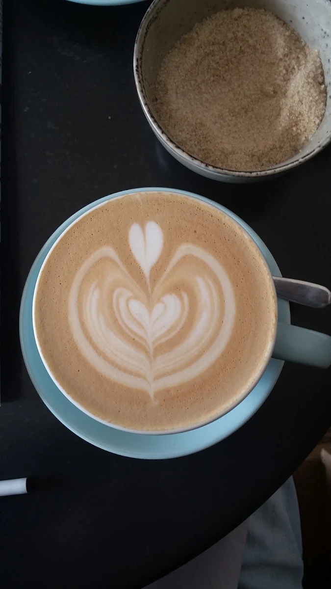 Flat White Coffee, Zarb & Ru
