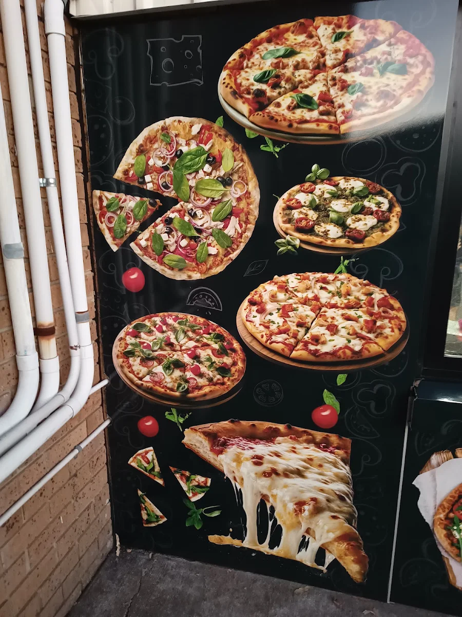 Highlights, Pizza on Gilba