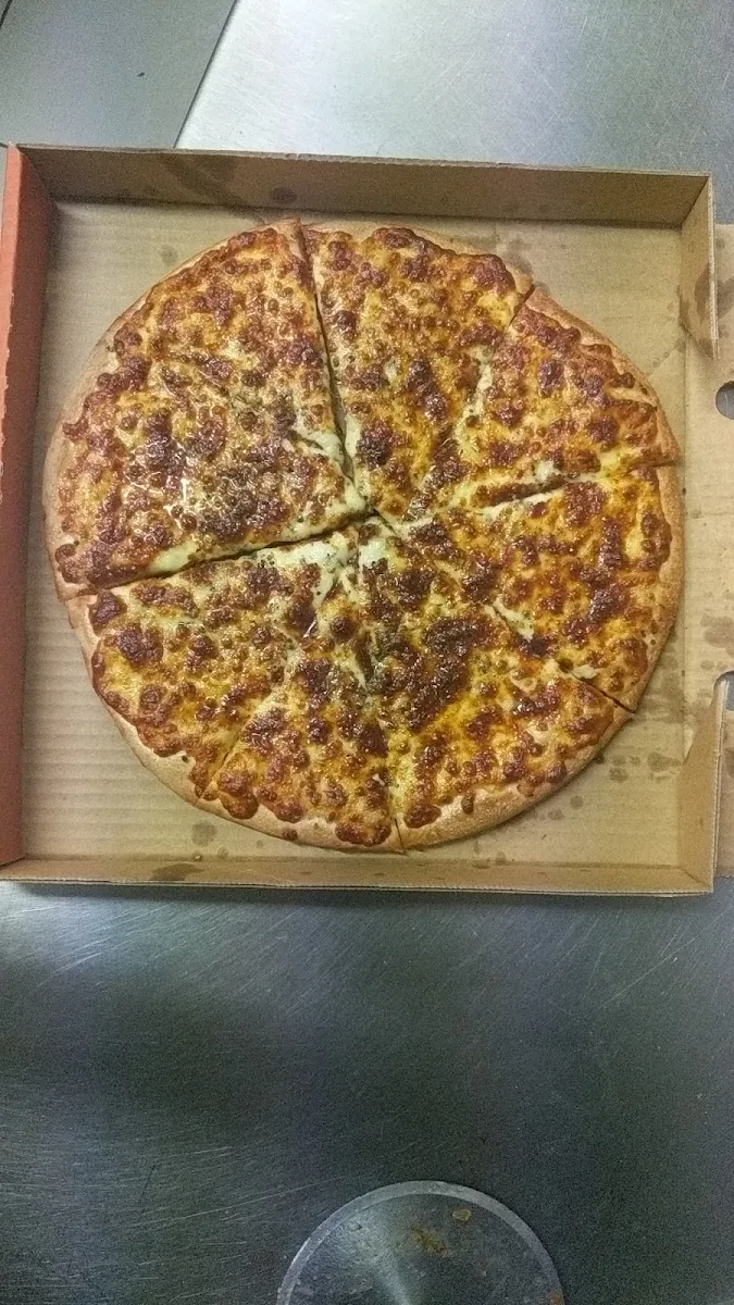 Cheese Garlic Pizza, IL AMALFI PIZZA