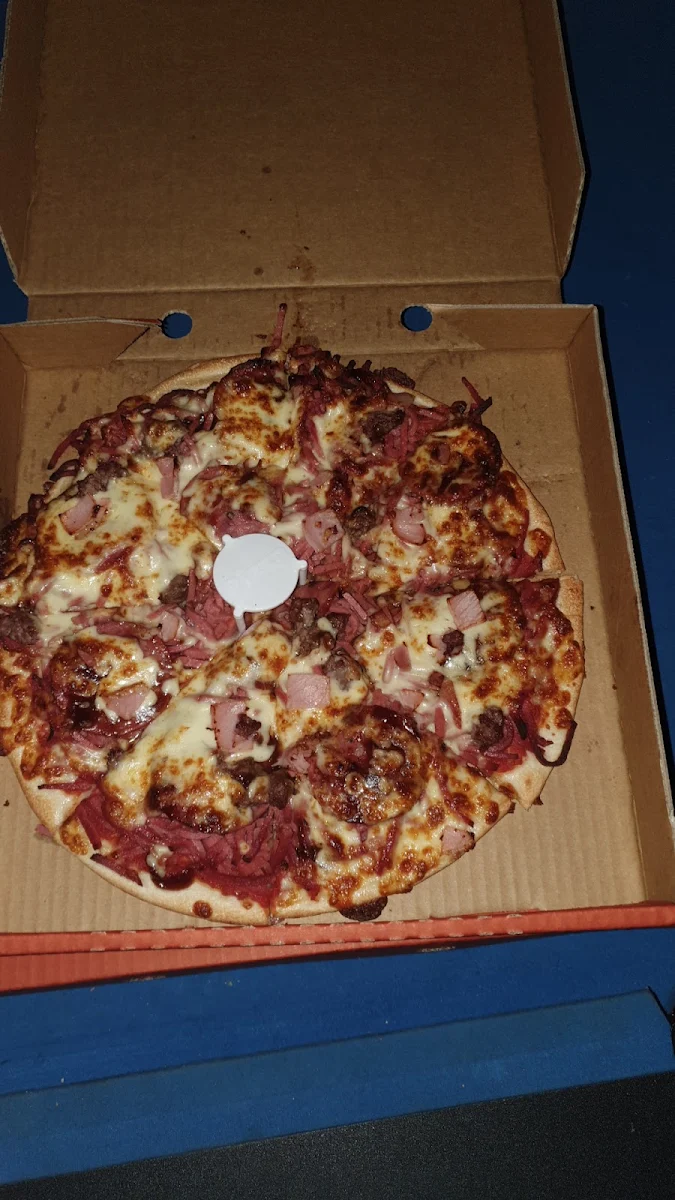 Small 9 Inch Meat Lovers, IL AMALFI PIZZA