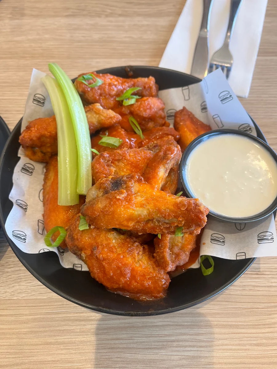 Buffalo Wings, The Sporting Globe Bar & Grill Ballarat