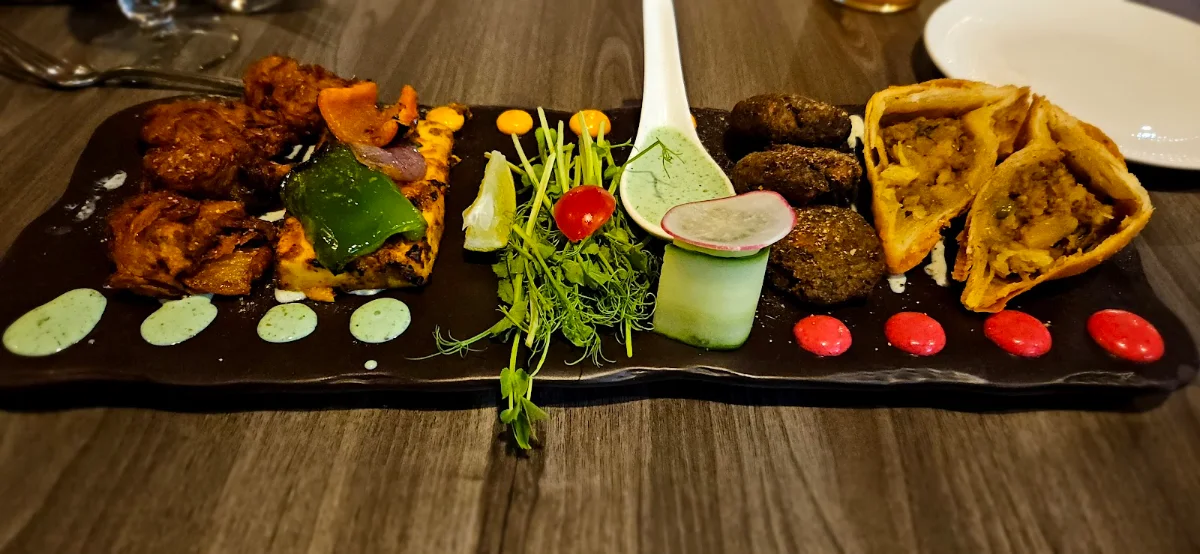 Vegetarian Entrees Platter, Stonewater Indian Restaurant
