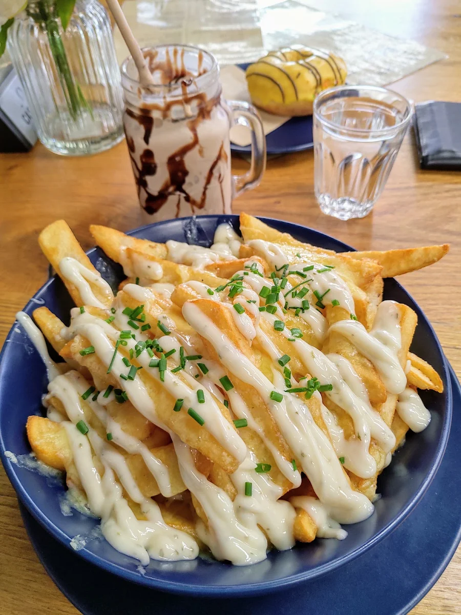 Highlights, Chill'd Cafe & Bar