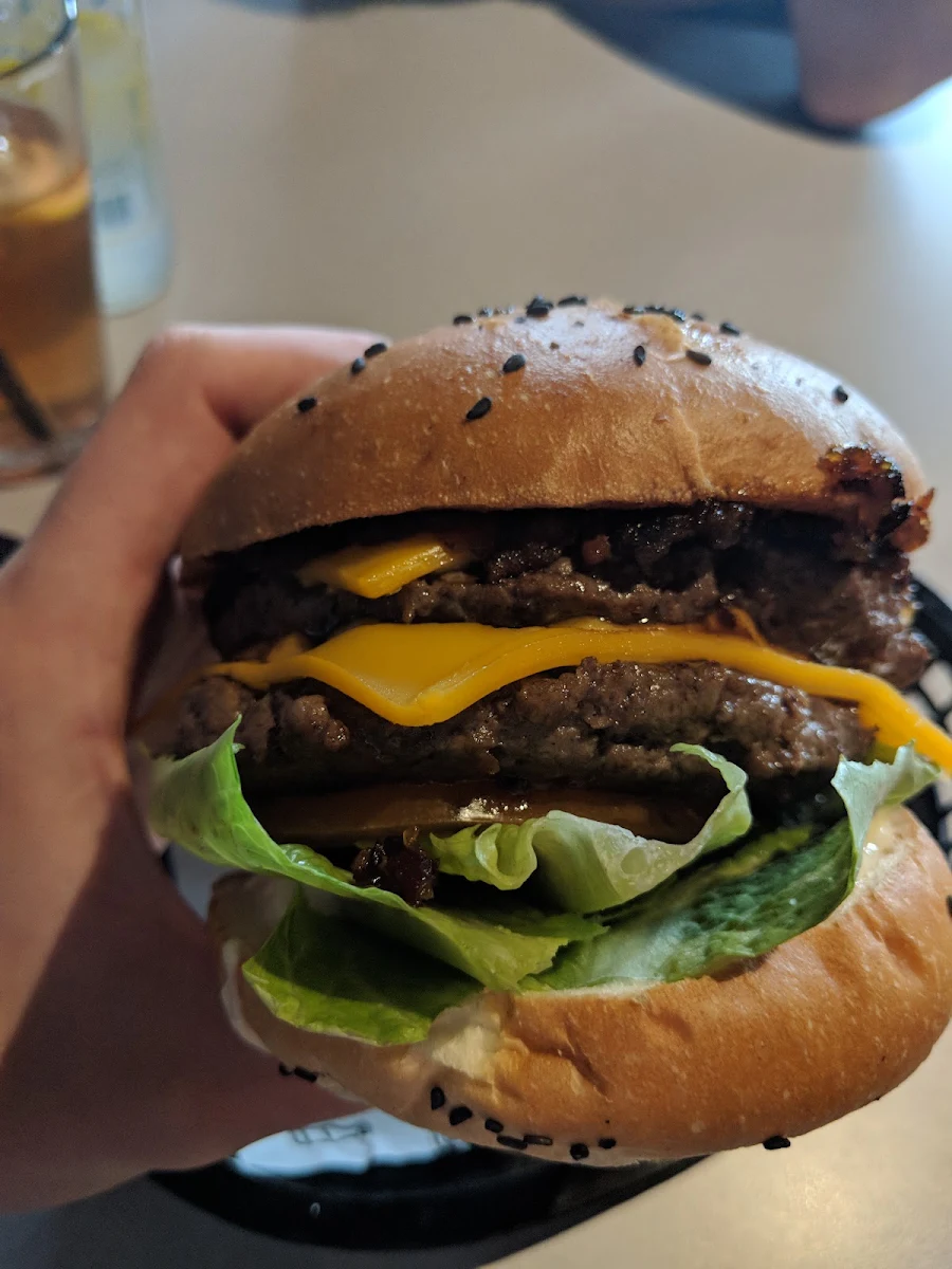 ft's BBQ Double Beef Burger