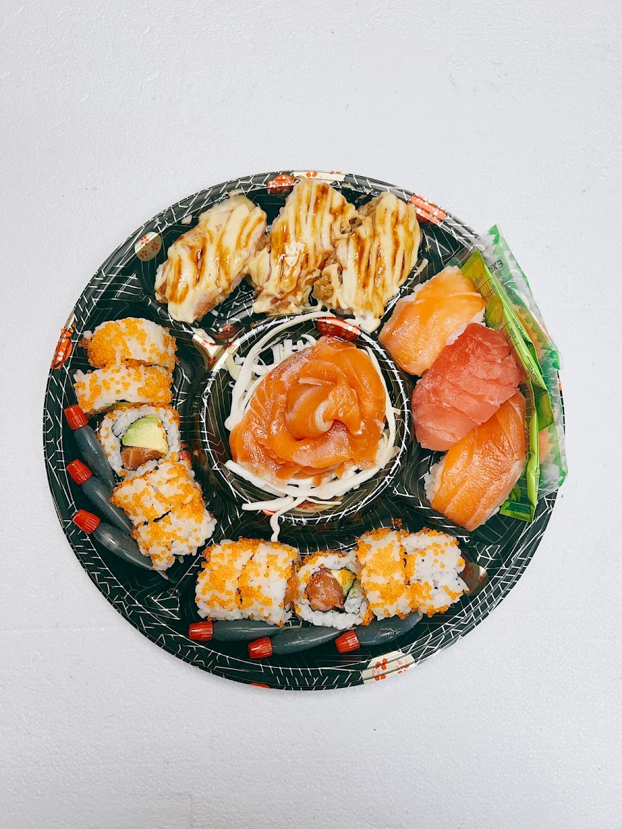 Salmon Lover Platter Set 20pcs