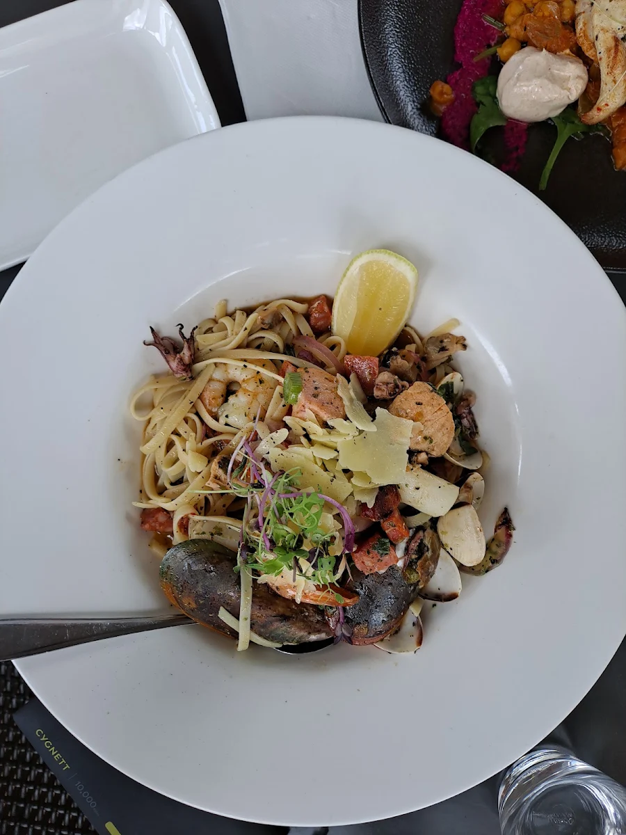 Seafood Linguini