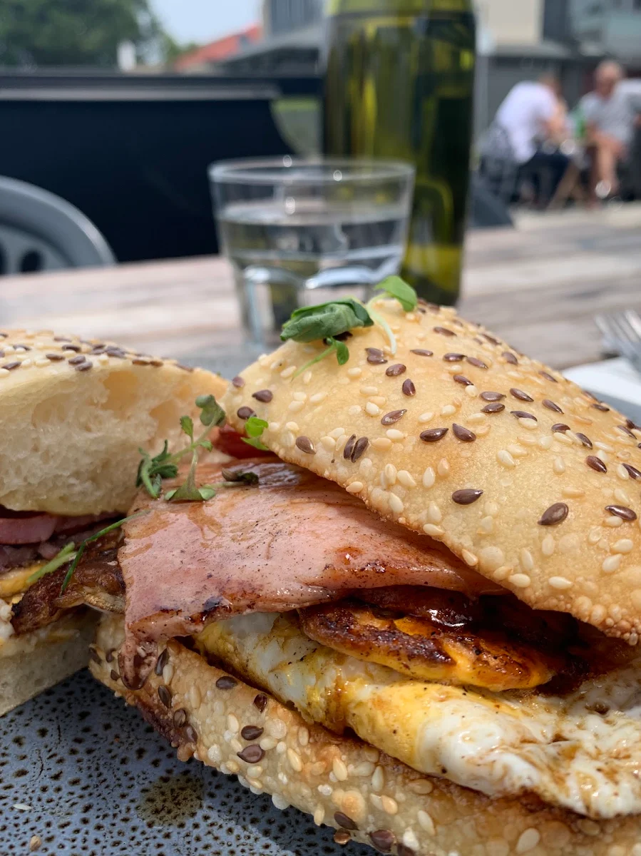 Breakfast Roll, st.derby