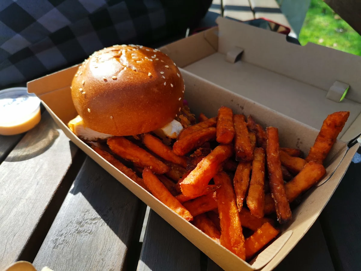 Monkey Ring with Sweet Potato Fries