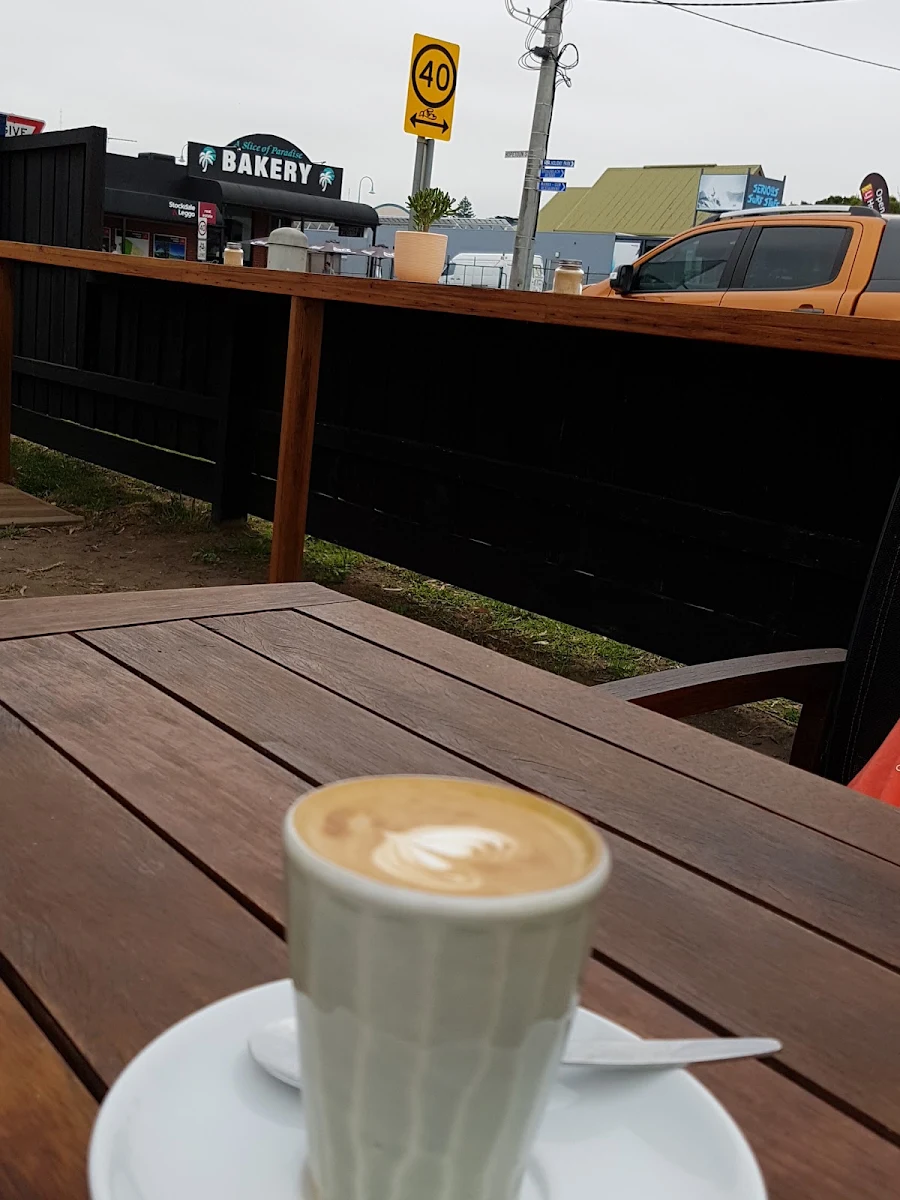 Caffè Latte, The Local Inverloch
