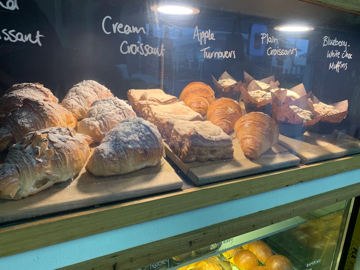 Cakes, The Local Inverloch