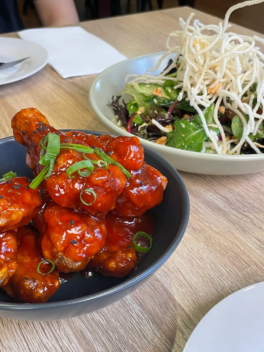 Koren Chicken Wings