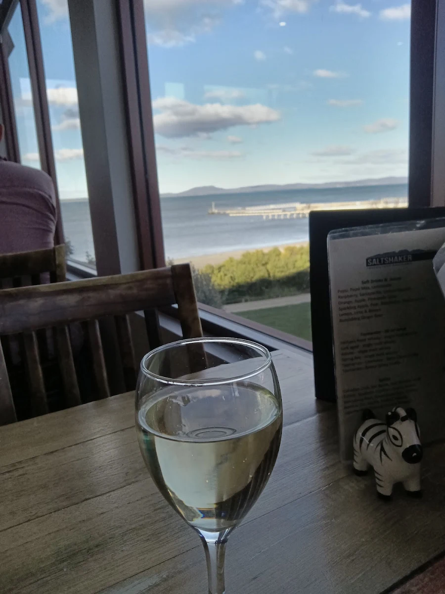 Wine, Seashell Bakery & Pizzaria