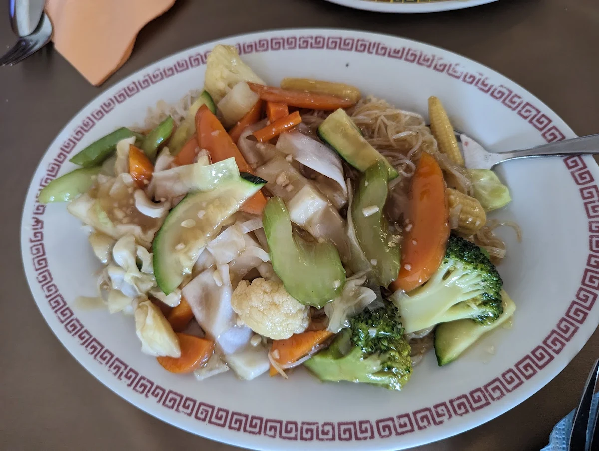 Highlights, Jin Hong Chinese Restaurant