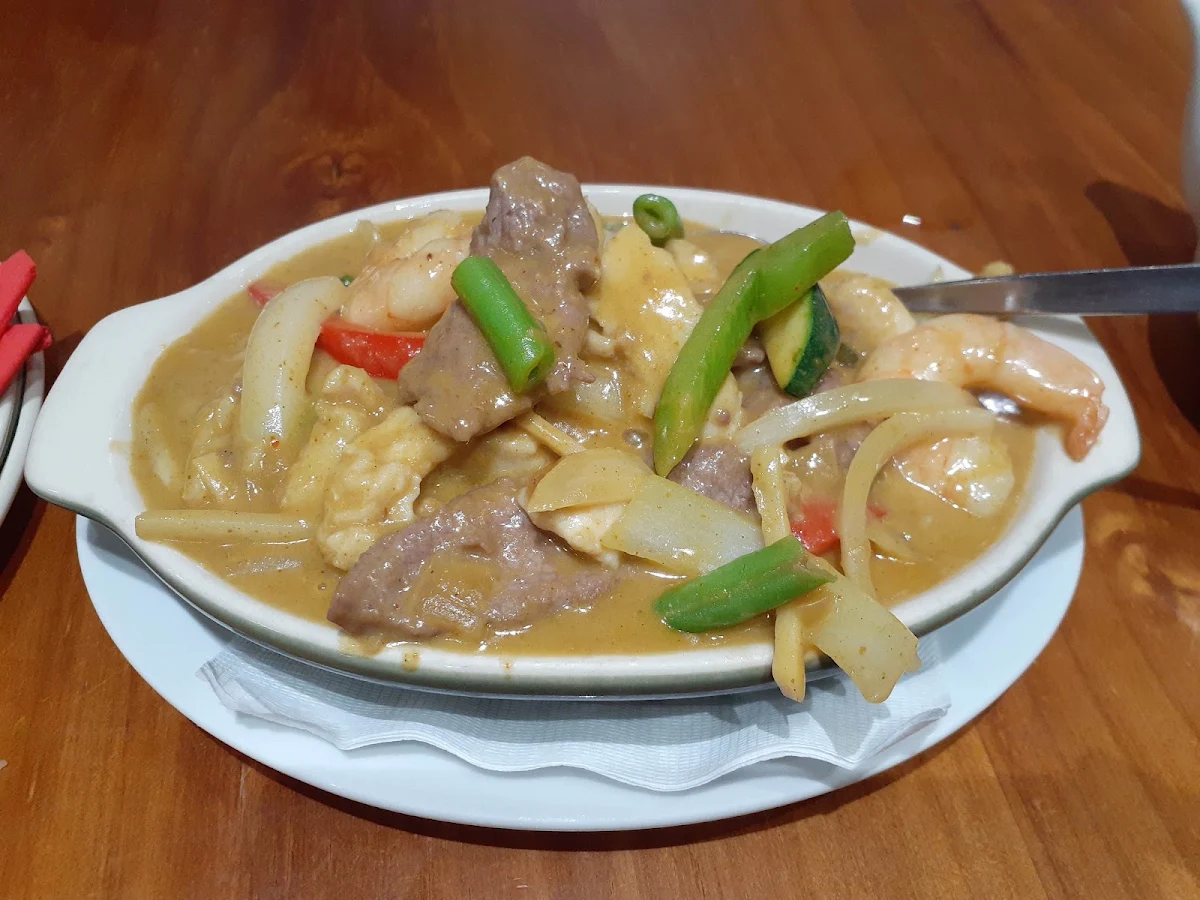 Highlights, Jin Hong Chinese Restaurant