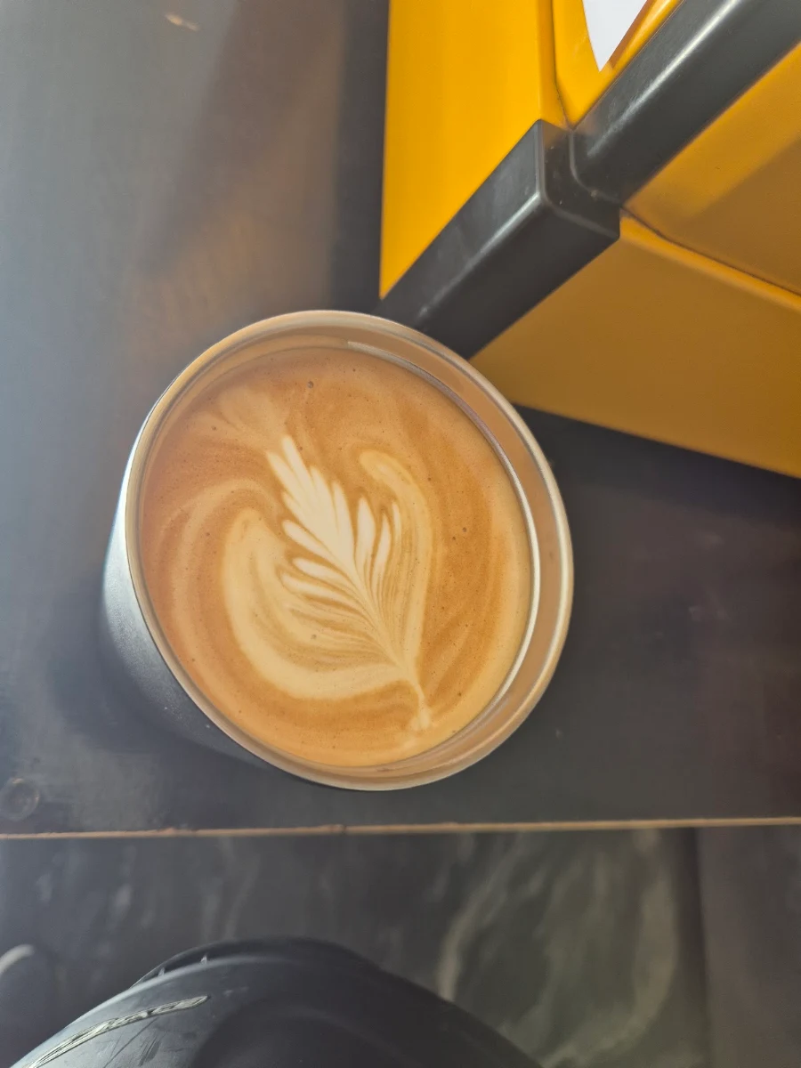 Flat White, Christina’s Vibes Cafe