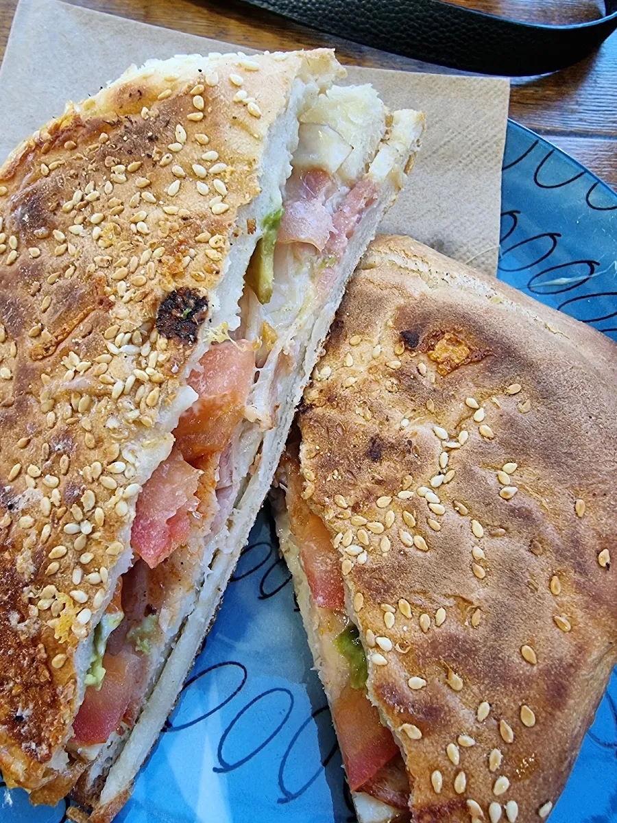Highlights, Fresh Cafe
