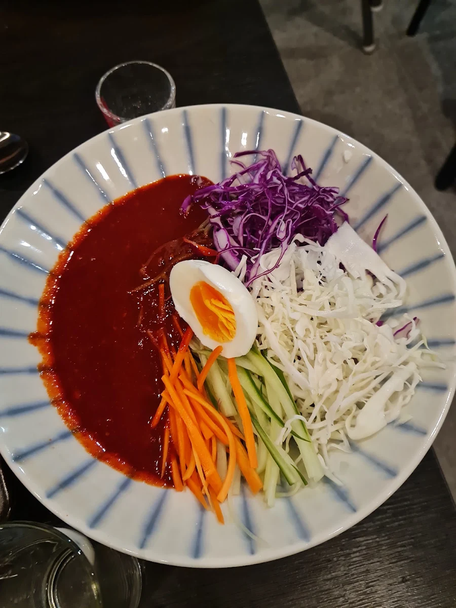 막국수, Holy Hock