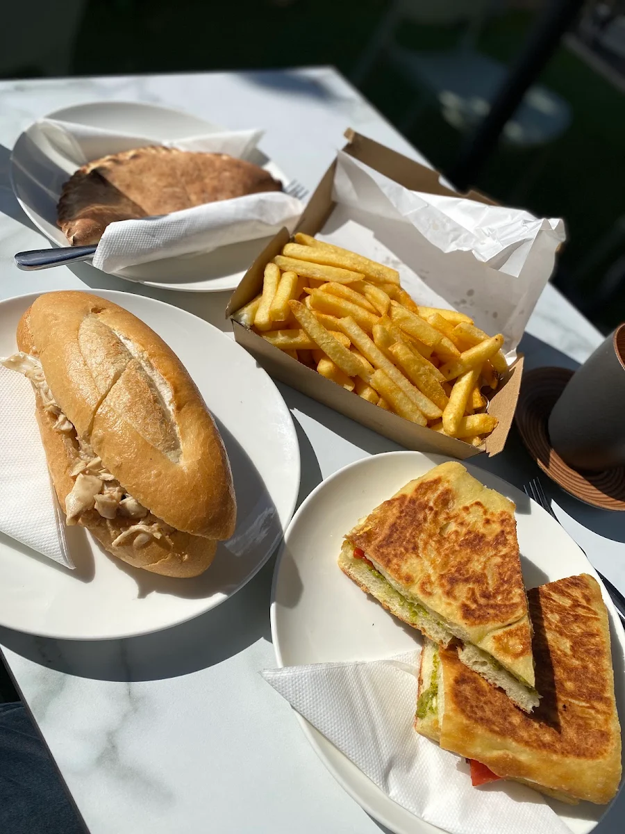 Highlights, 2chooks Panini & Pantry