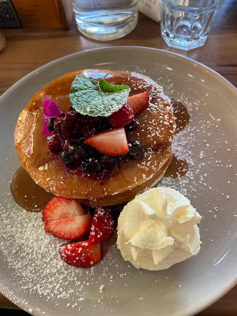 Pancake Stack, Enzo's on the Beach