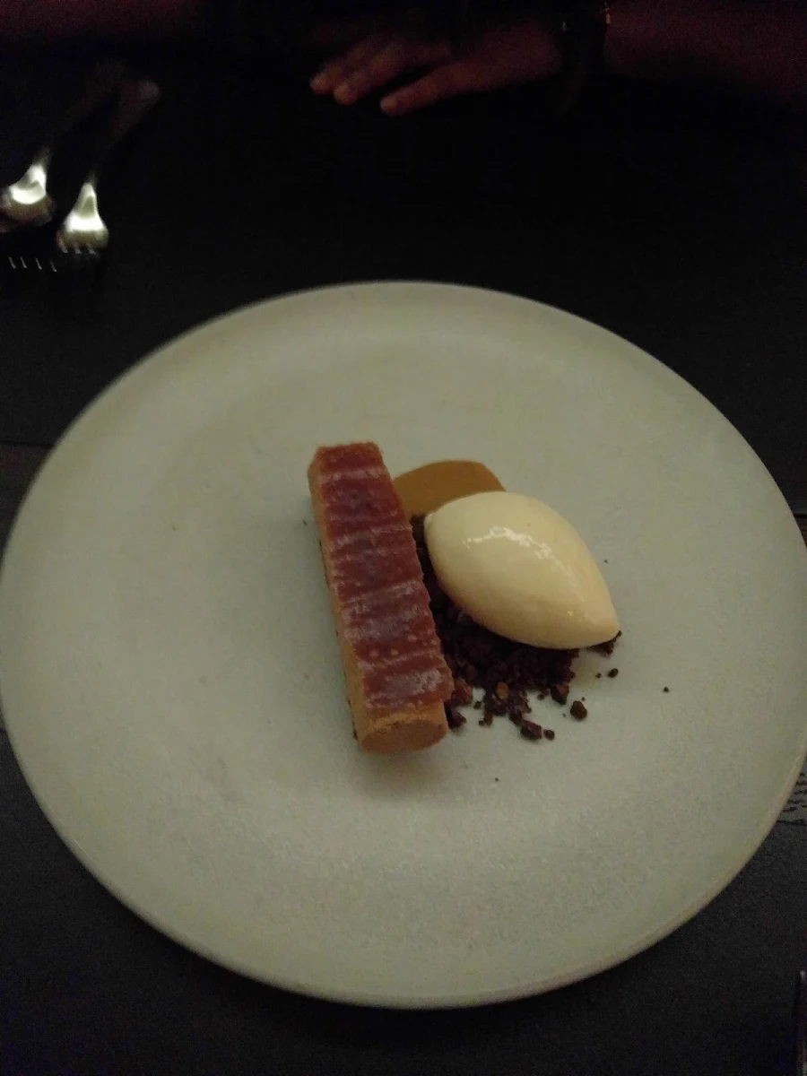 Apple Confit, Cutler