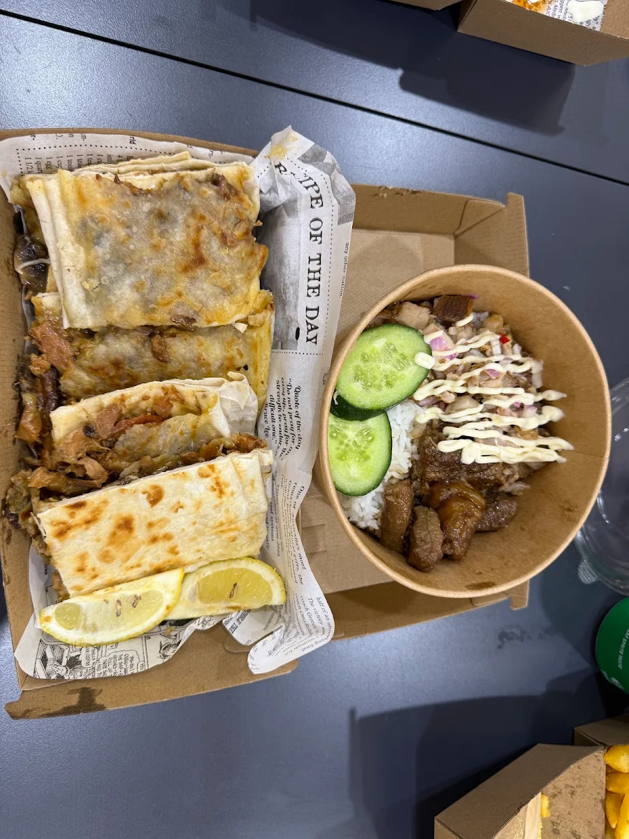 Highlights, Riza's Kebab & Gozleme