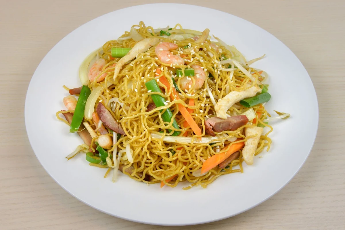 Combination Chow Mein