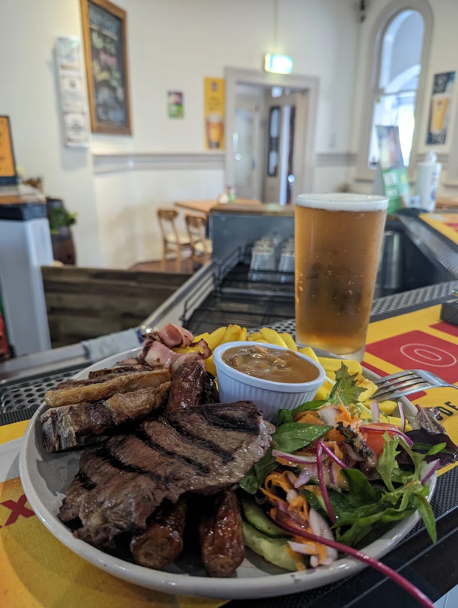 Mixed Grill, Hotel Metropole