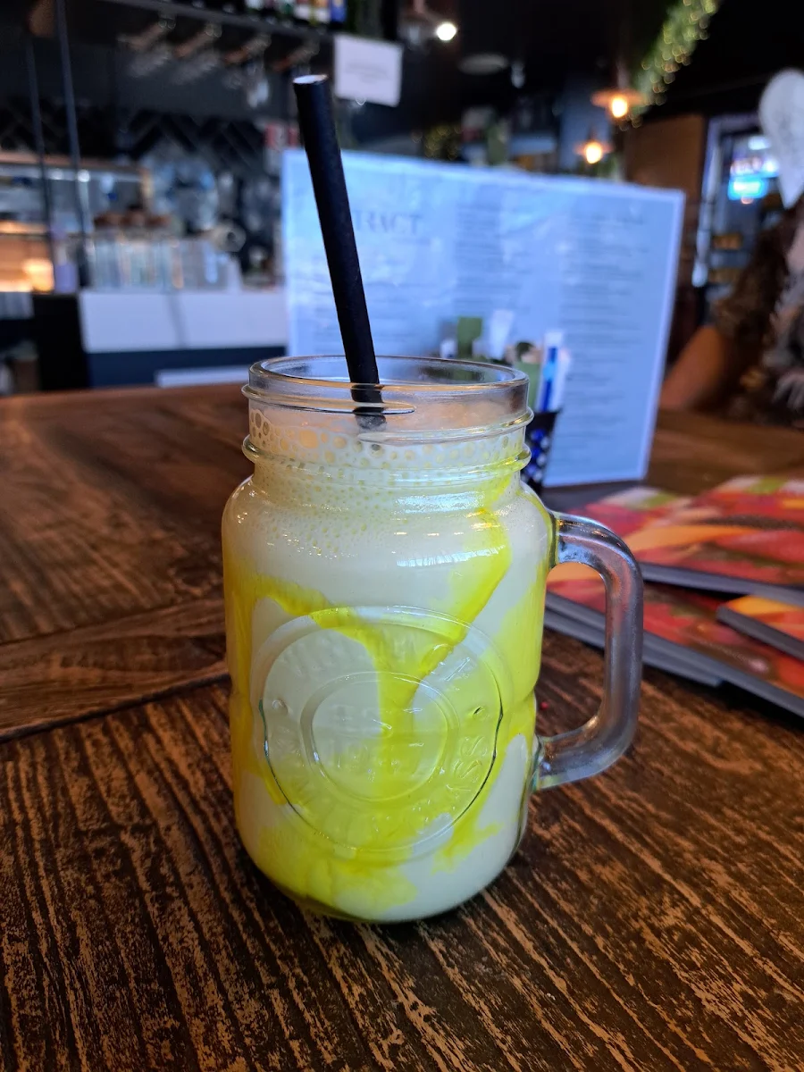 Banana Milkshake, Extract Espresso.