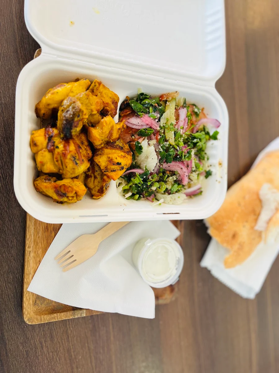 Highlights, Ali’s Jumbo Kebabs
