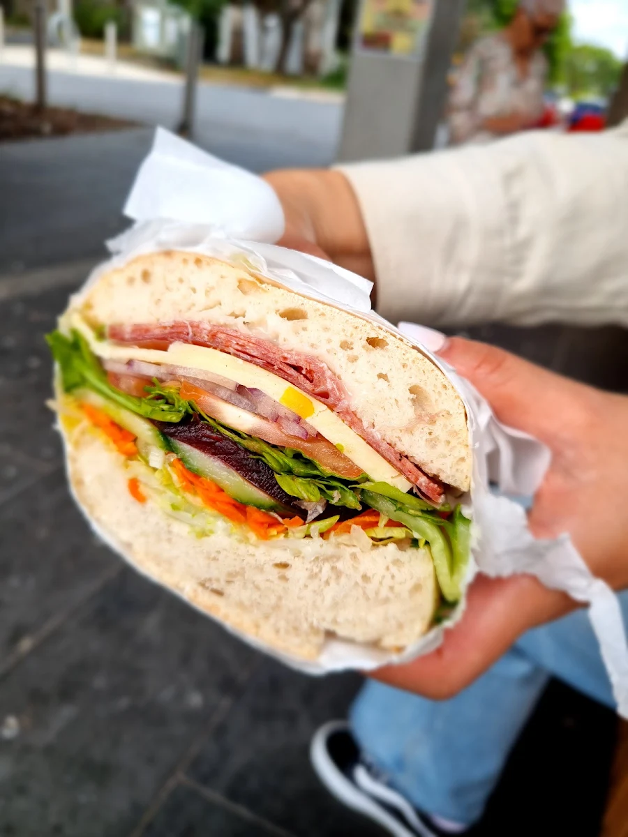 Highlights, Lamia Super Deli Marrickville