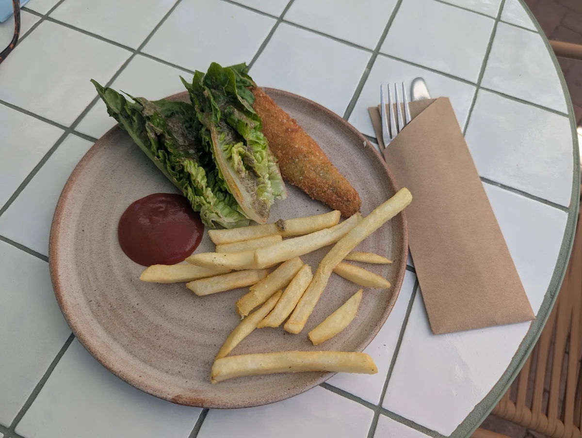 Highlights, Botanic Lodge
