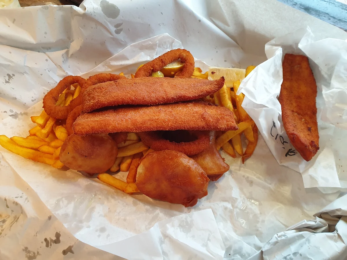 Highlights, Baywatch Cafe