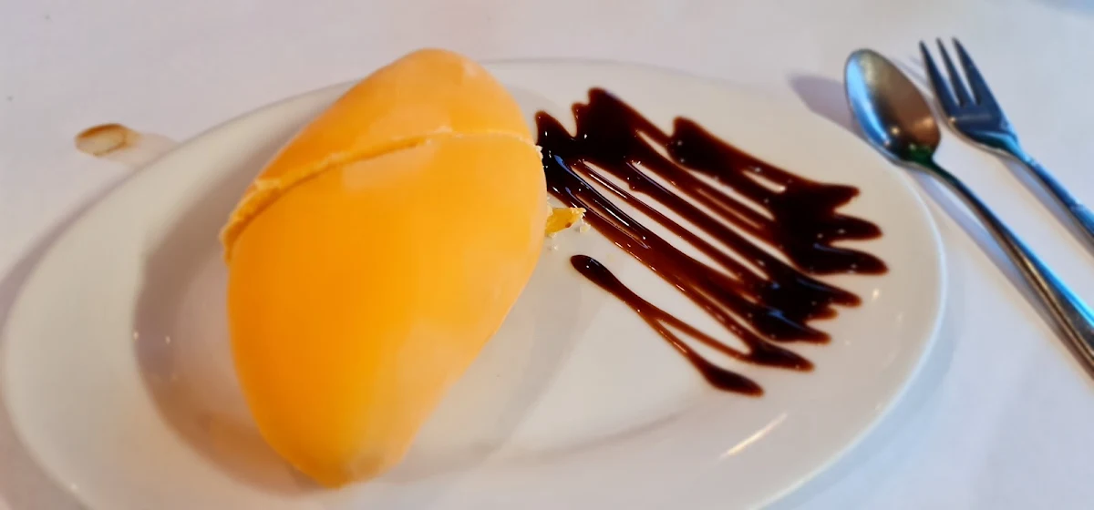 Mango Dessert, Cafe Di Roma