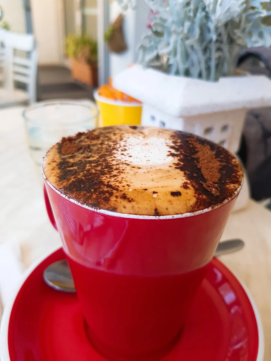 Cappuccino, Beachpoint Cafe