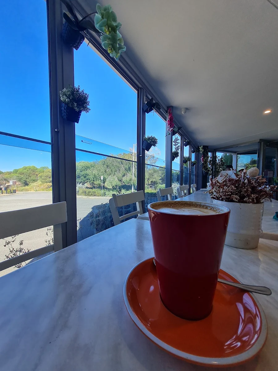 Flat White, Beachpoint Cafe
