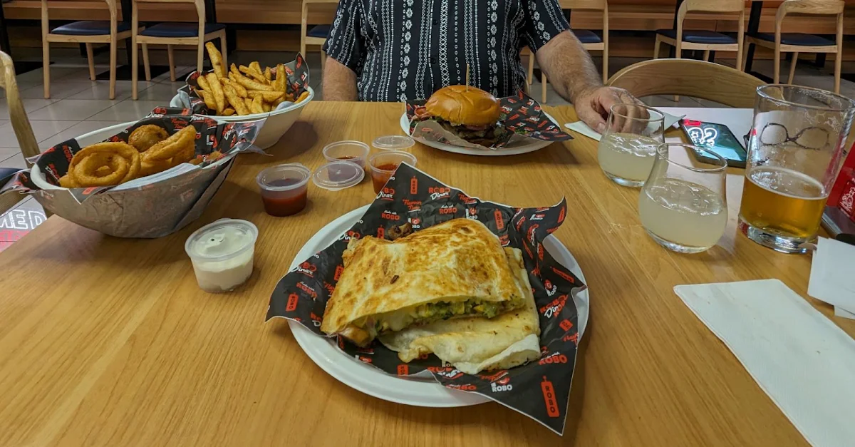 Chicken Quesadilla, Robo Diner