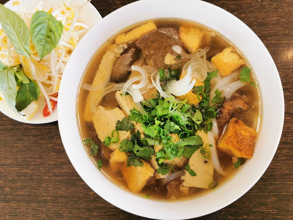 Bún Chả Giò