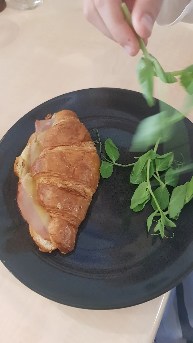 Ham & Cheese Croissant