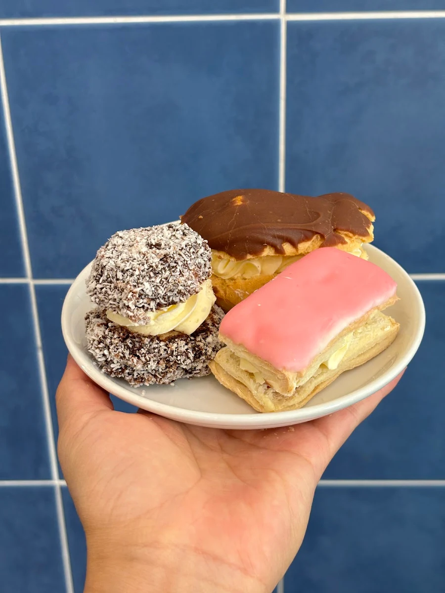 Highlights, RNJ Cakes