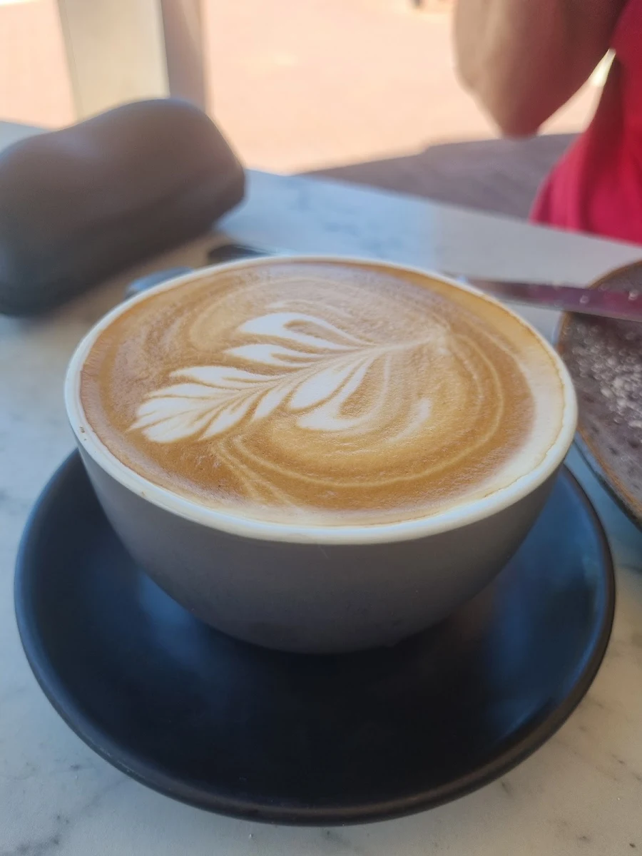 Flat White, Allegria Cafe Deli Pizza