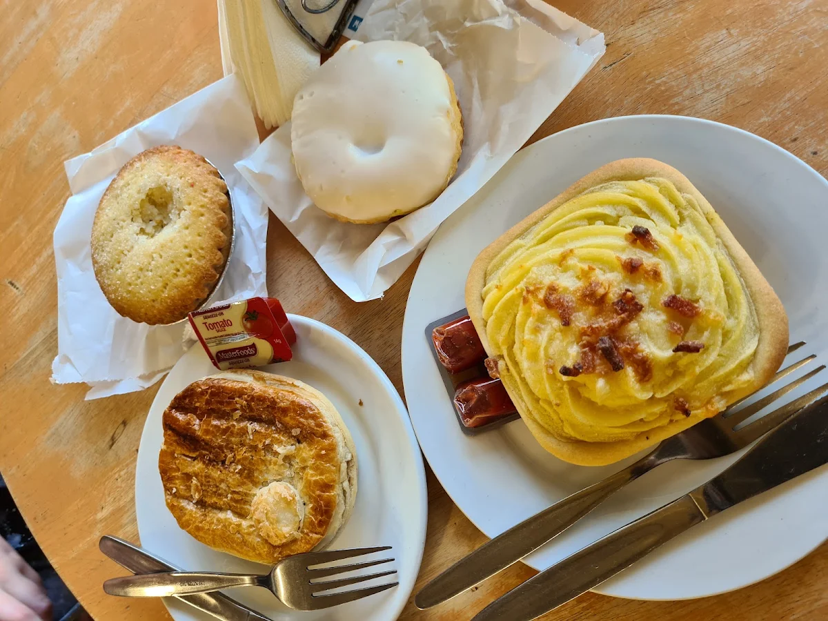 Highlights, Launch Bakery