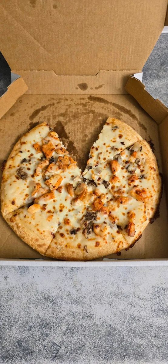 Highlights, Domino's Pizza Innisfail