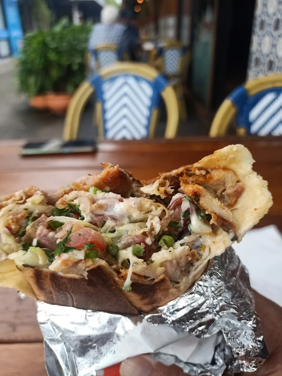 Chicken Gyros Pita