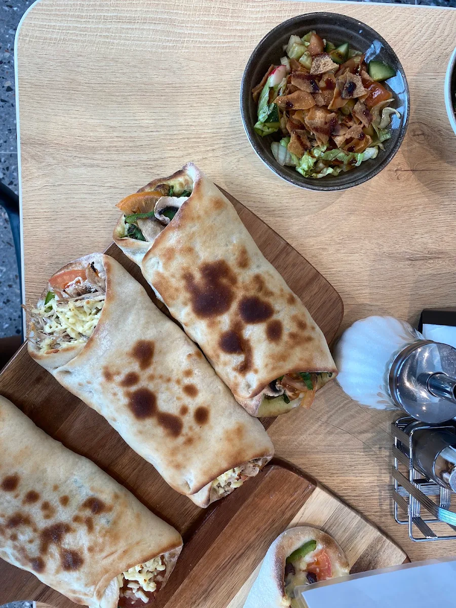 Highlights, Zet & Zaatar Bakery - Greenvale Lakes