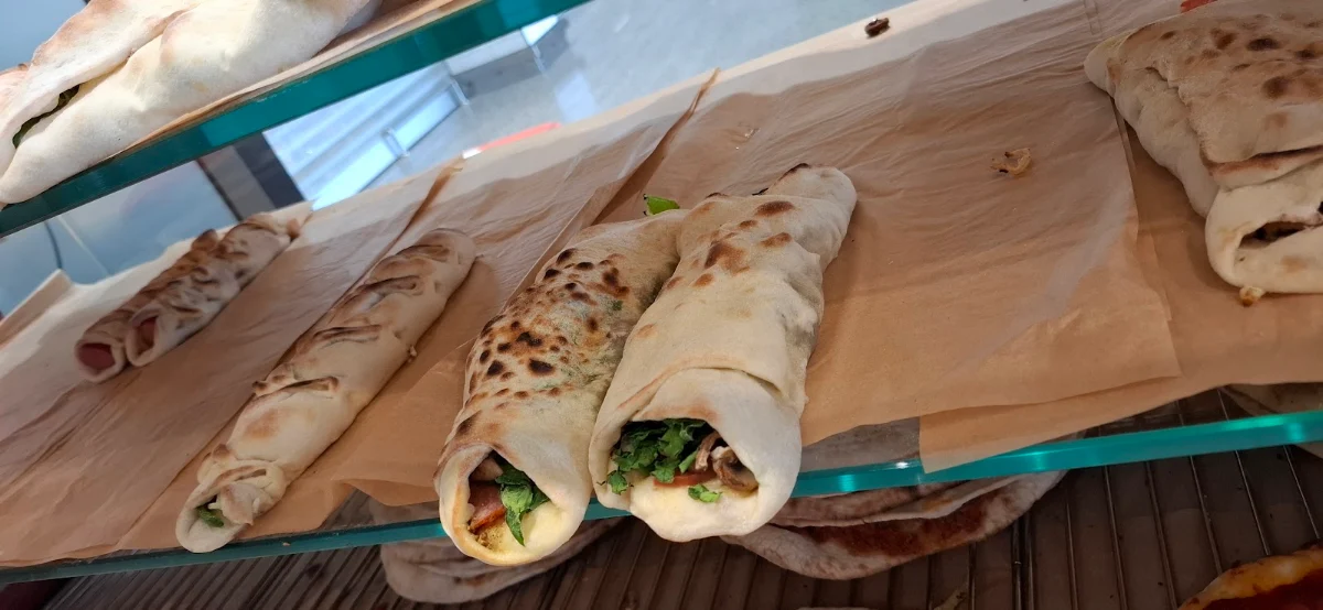 Highlights, Zet & Zaatar Bakery - Greenvale Lakes