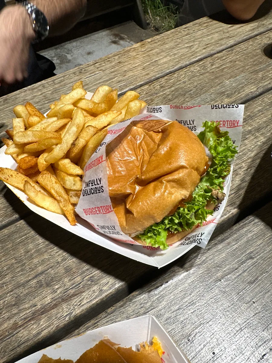 Highlights, Burgertory (Yagoona)