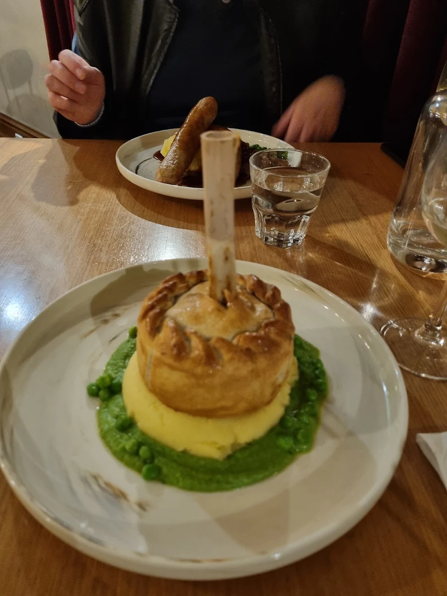 Lamb Shank Pie, The Duck