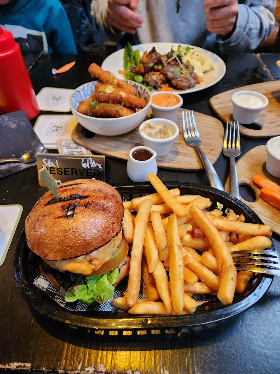Woodlands Burger, The Woodlands Hotel