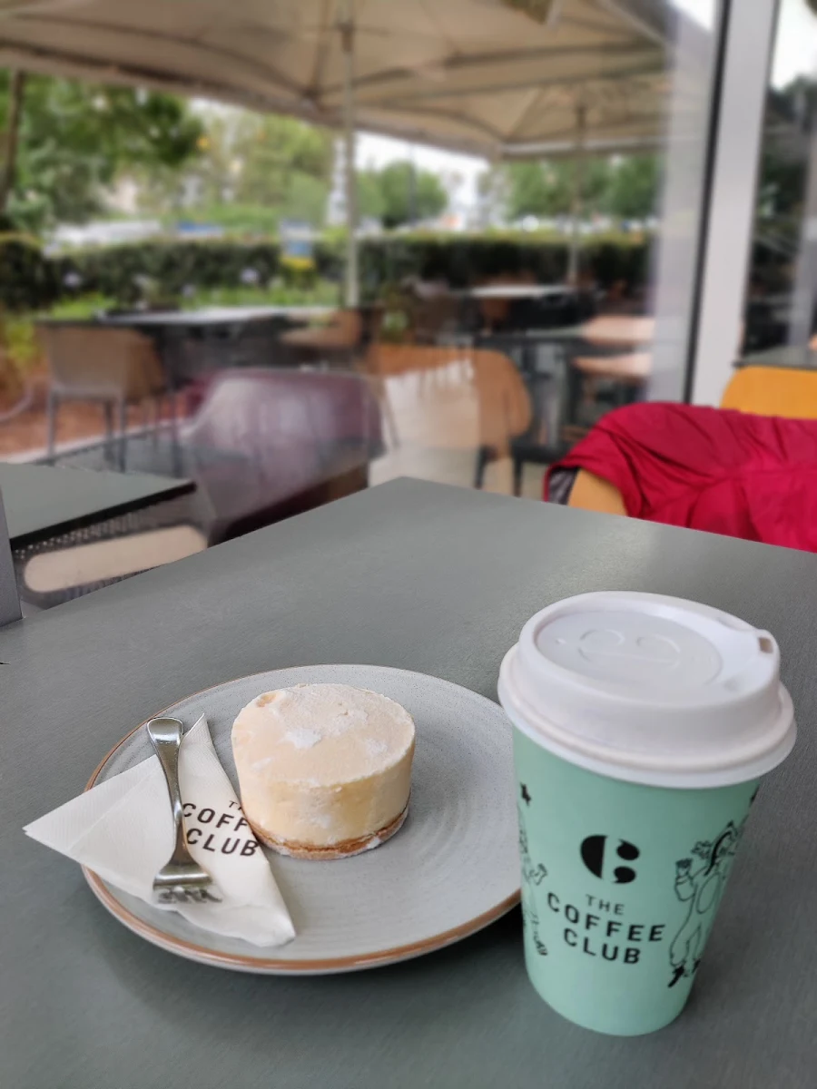 Cheese Cake, The Coffee Club - Norwest Business Park